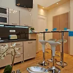 Luxury דירה *